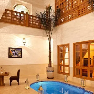 https://riad-tahili.marrakeshhotelsmorocco.com